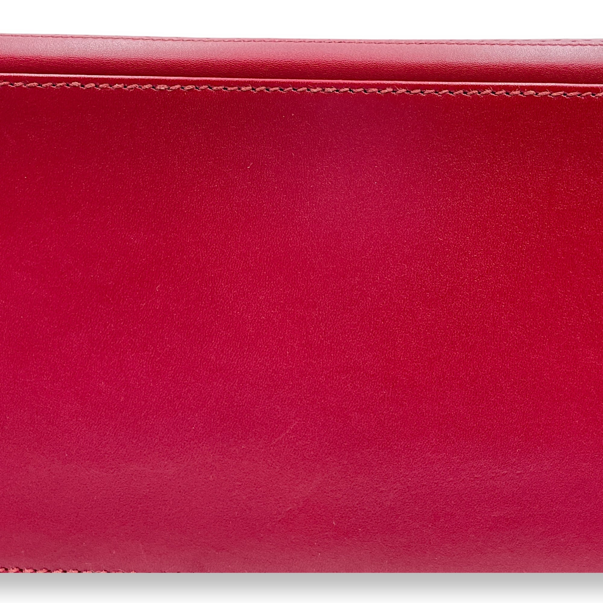 Ghillies Kelly 35 Rubis in Tadelakt Permabrass hardware