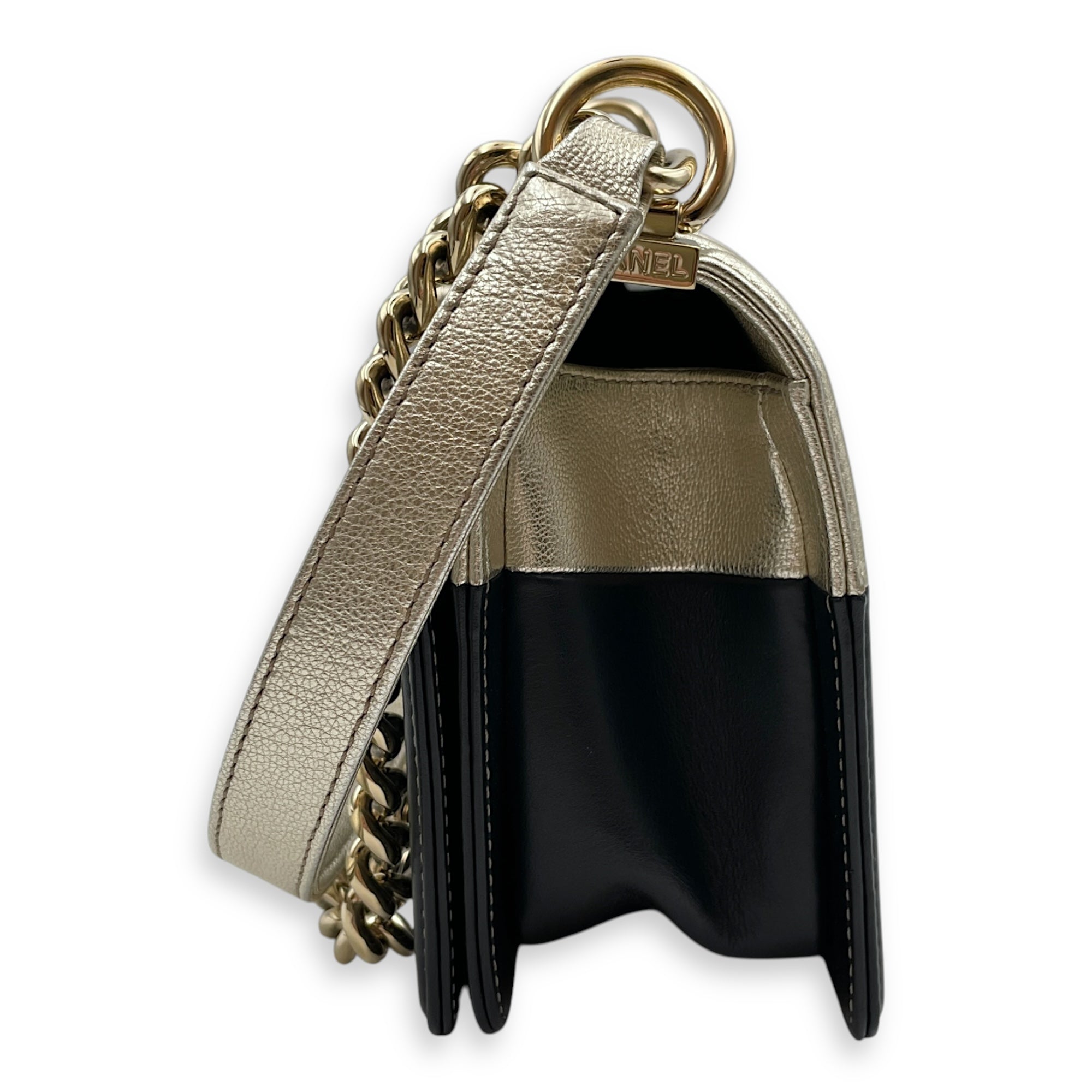 Bi-color Boy (25cm) Medium Black/Gold in Calfskin, Gold hardware