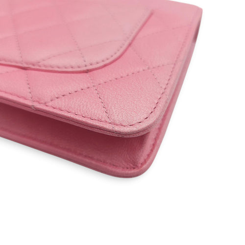 Classic Pink Wallet On Chain in Calfskin, Gold hardware