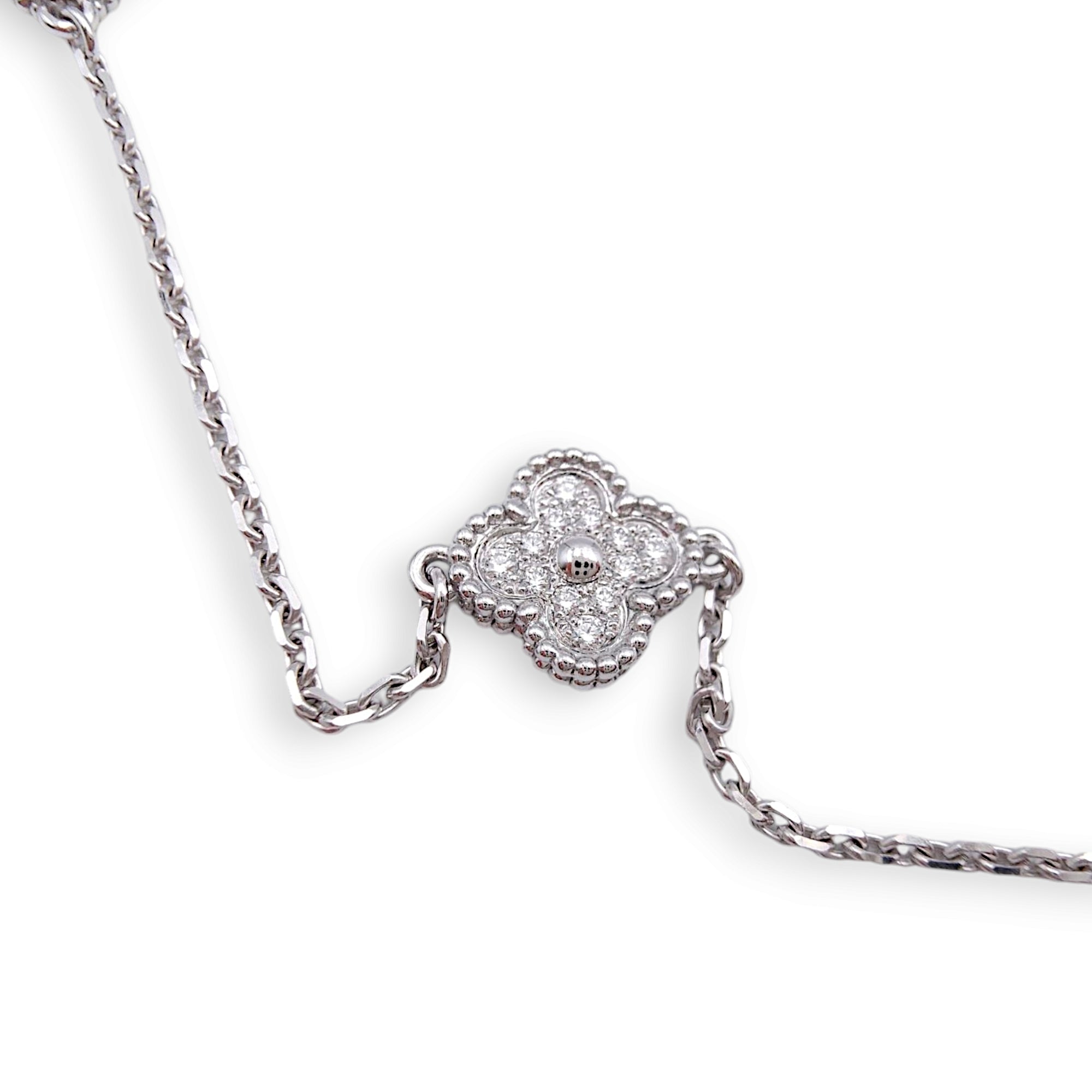 Sweet Alhambra, 16 Motifs Long Necklace in White Gold Hardware