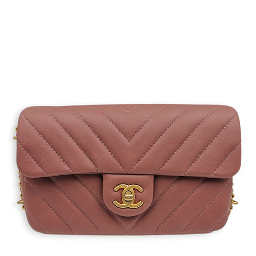 Chain Around Chevron Mini Flap 21x14x6cm Dusty Rose Crossbody Bag in Lambskin, Gold hardware