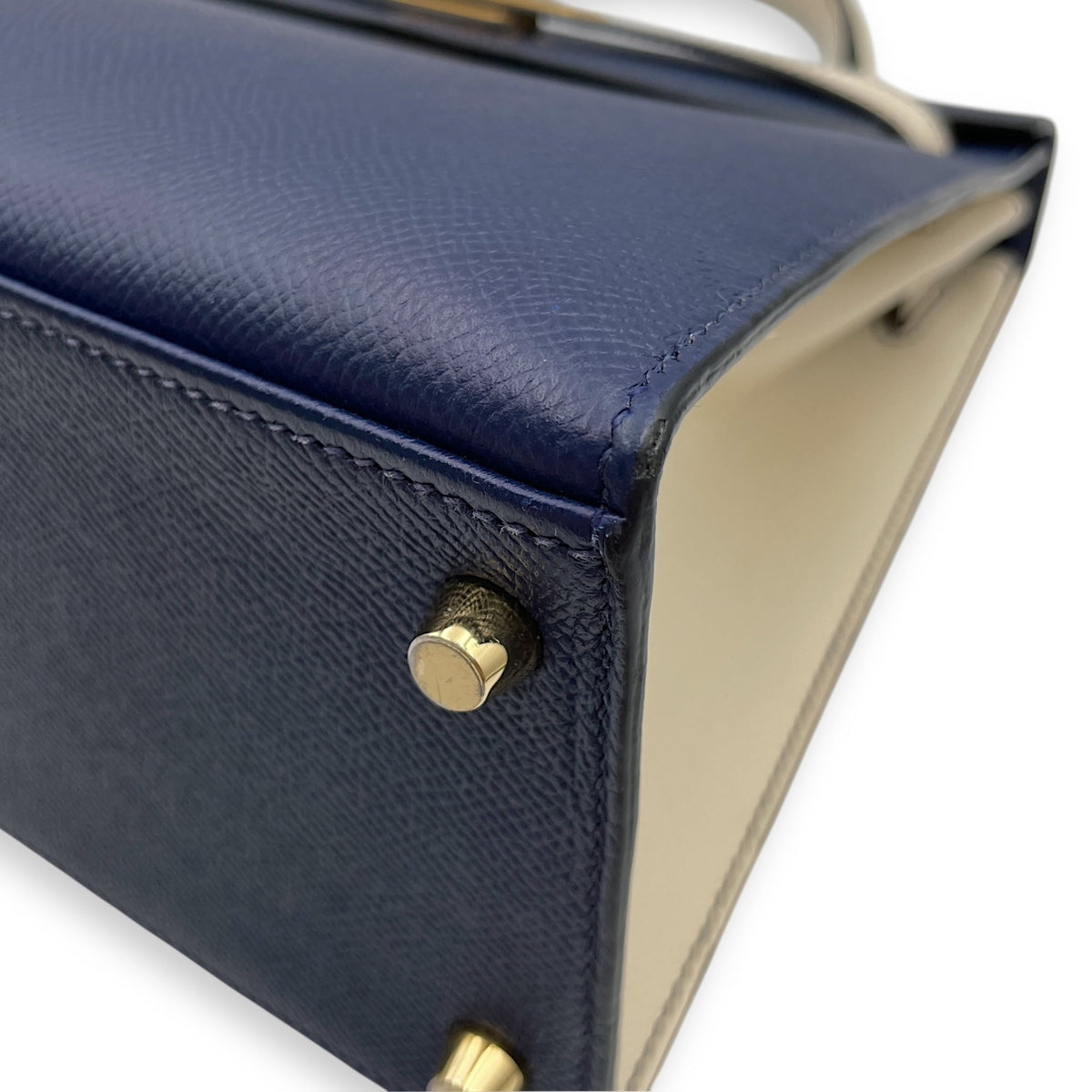 HSS Sellier Kelly 28 Blue Sapphire/Craie  in Epsom Brushed Gold hardware