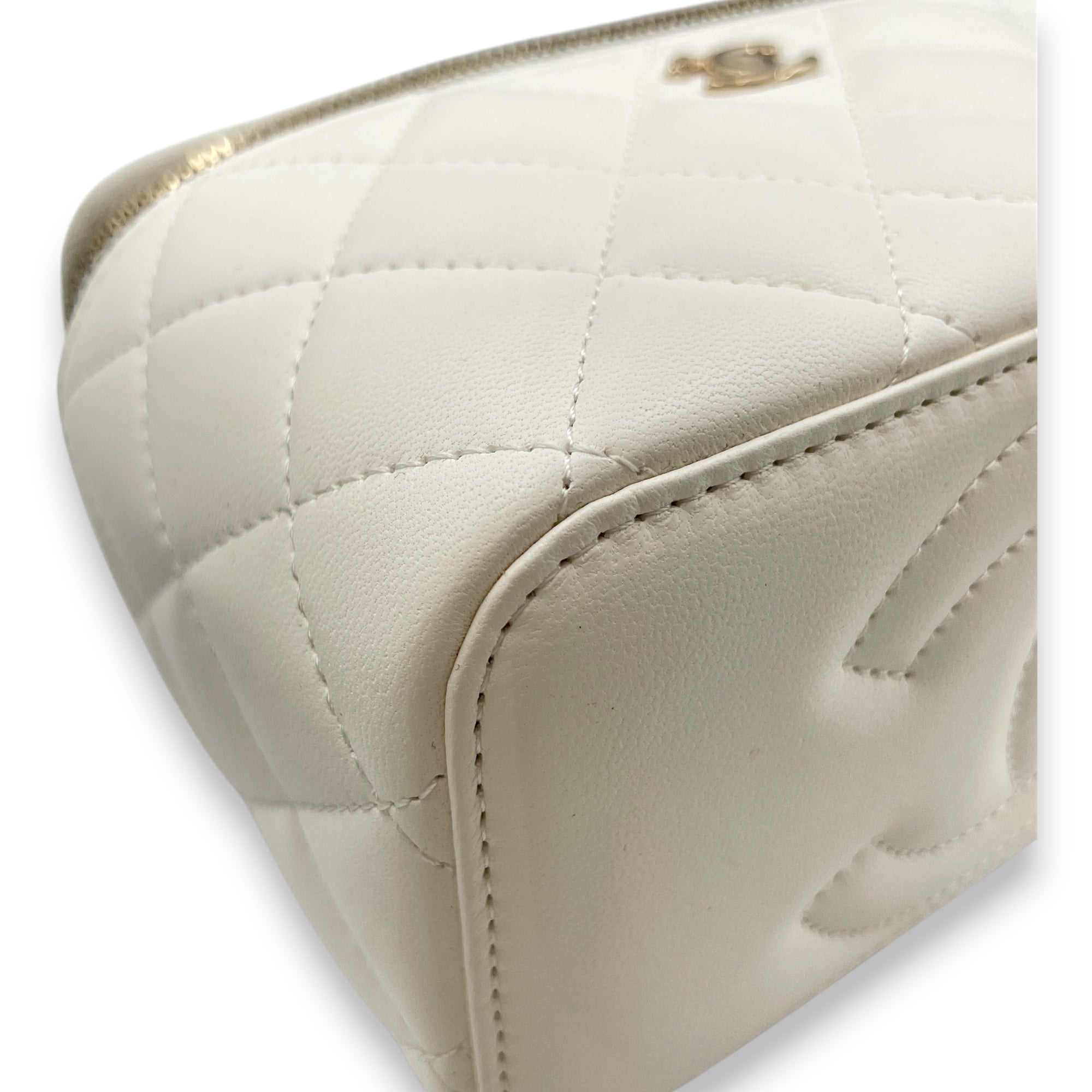 Pearl Crush Vanity (Rectangle) - World Cup Series Mini White Crossbody Bag in Lambskin, Gold hardware