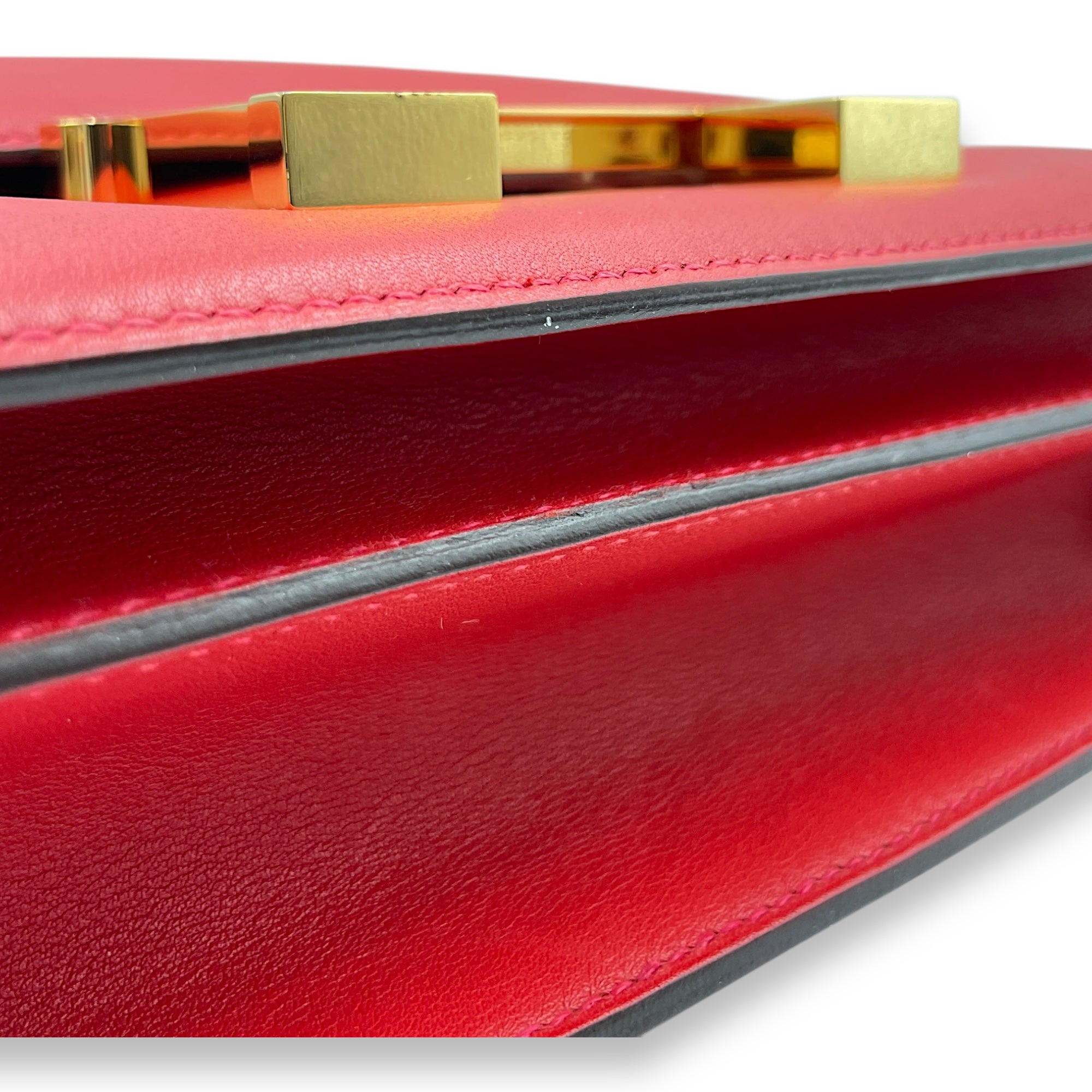 Constance 24 Vermillon in Swift Gold hardware CL2504-11288 5