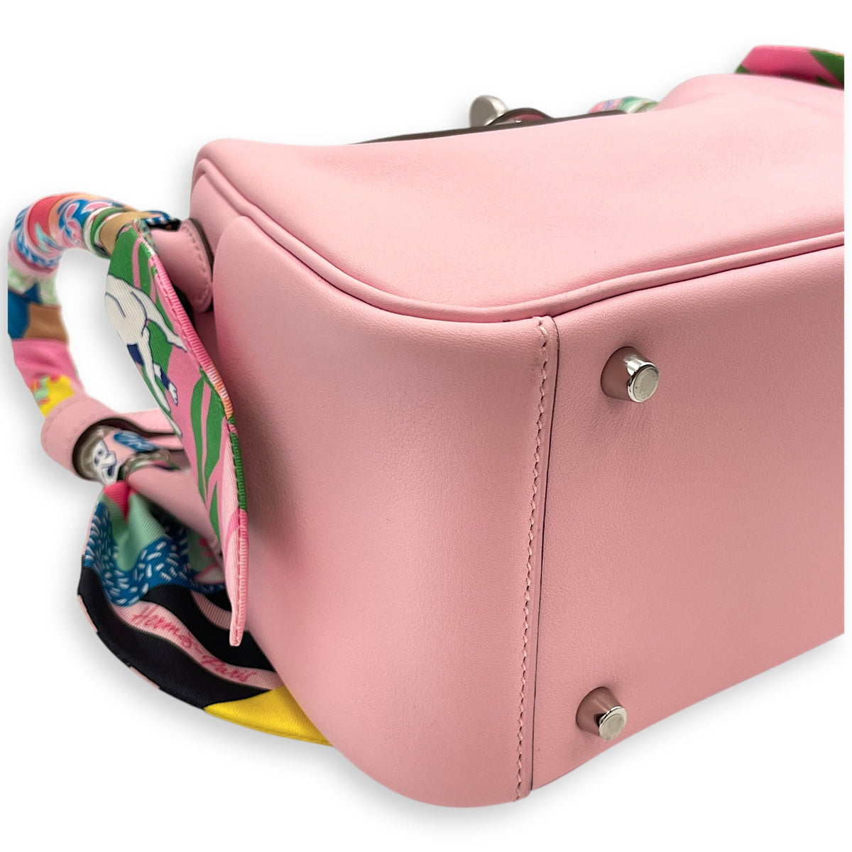 Lindy Mini Rose Sakura in Swift Palladium hardware