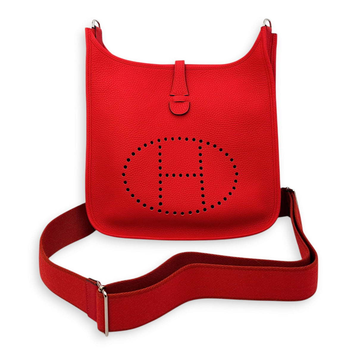 Evelyne III 29 Rouge Tomate in Clemence Palladium hardware