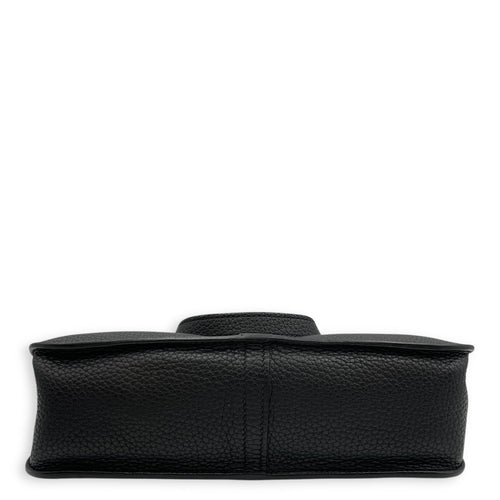 Halzan 25 Black in Clemence Gold hardware