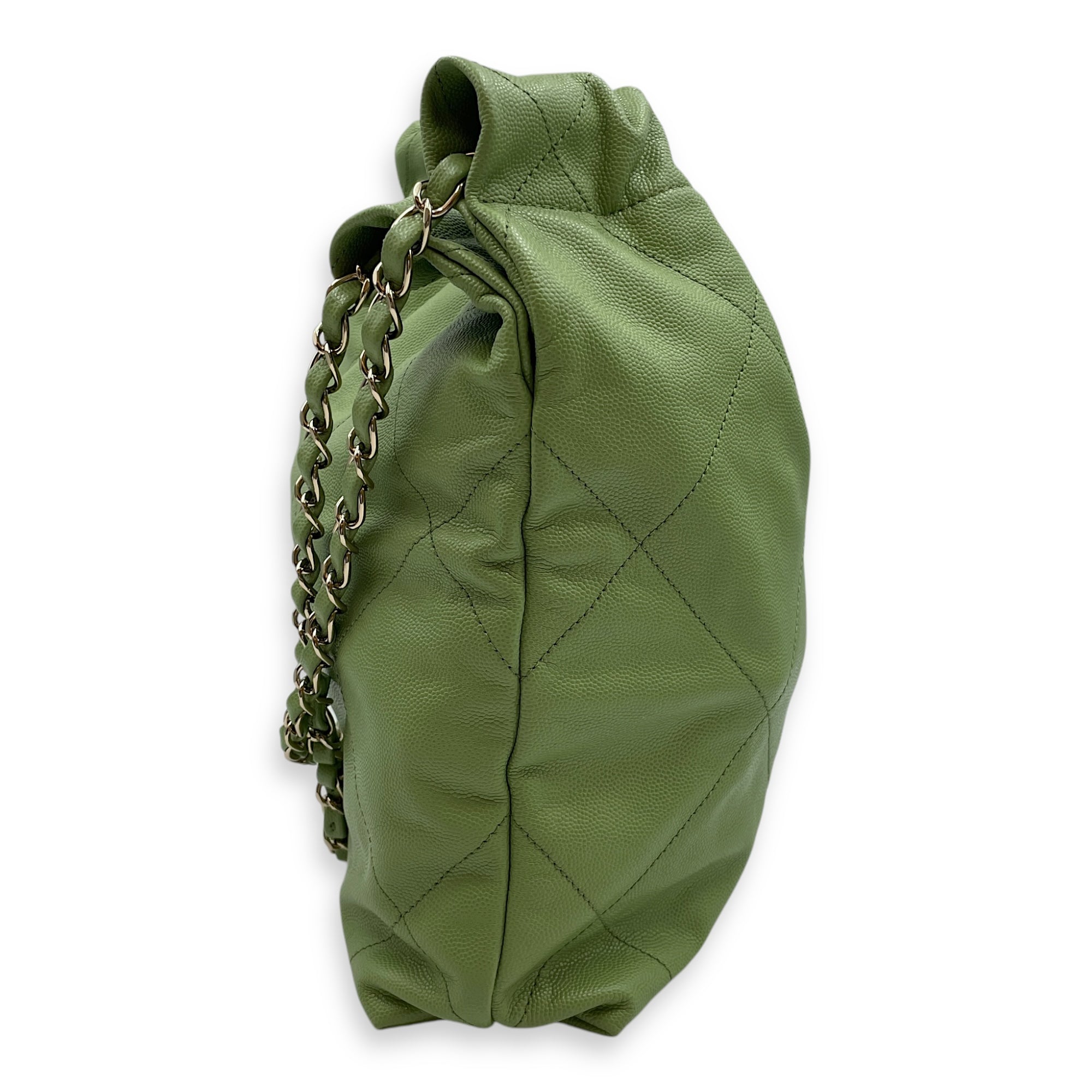 22 Medium Green Tote Bag in Caviar Leather, Gold hardware