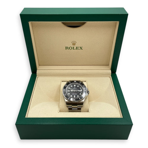 Sea-Dweller Ref 126600 43