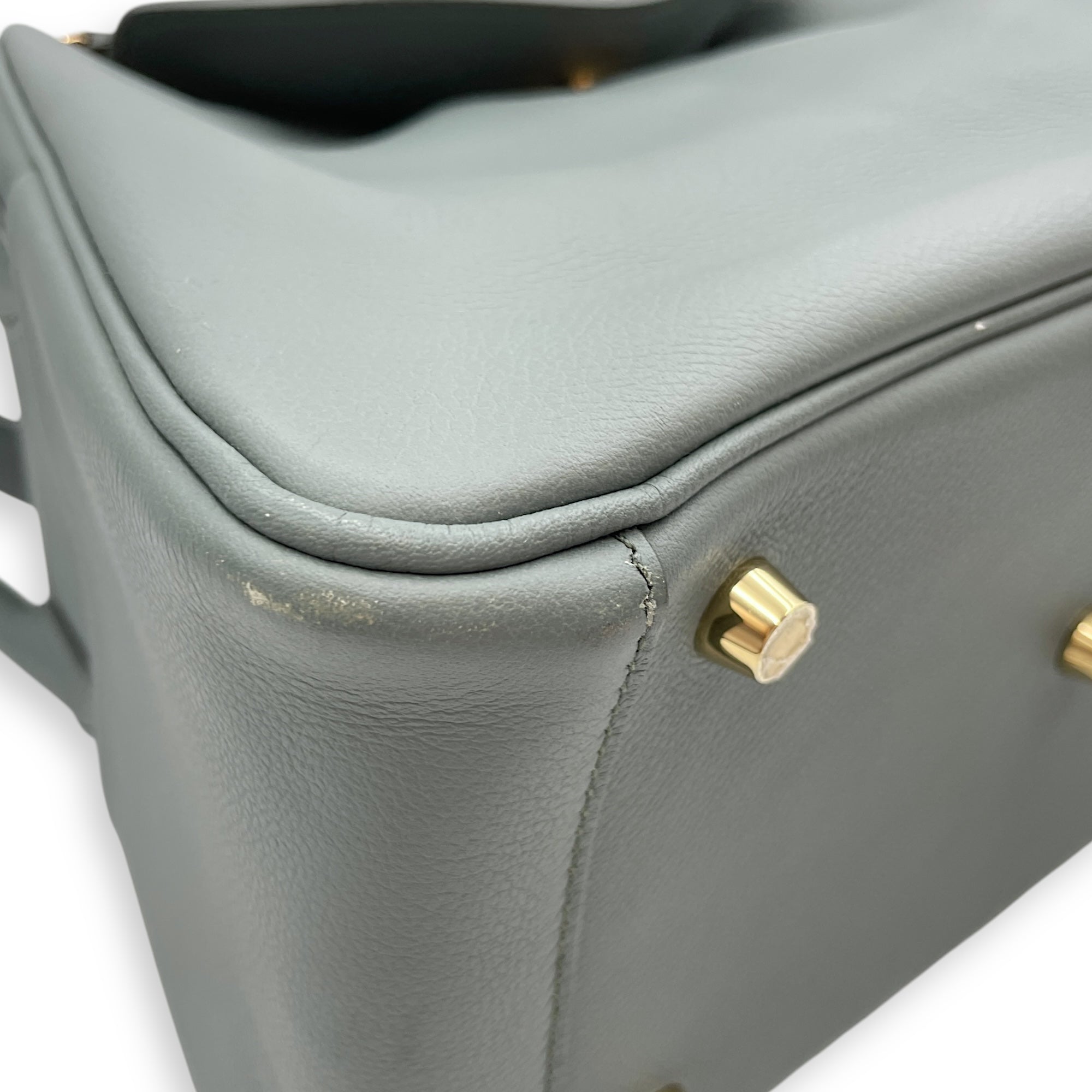 Lindy 26 Vert Amande in Evercolor, Gold hardware