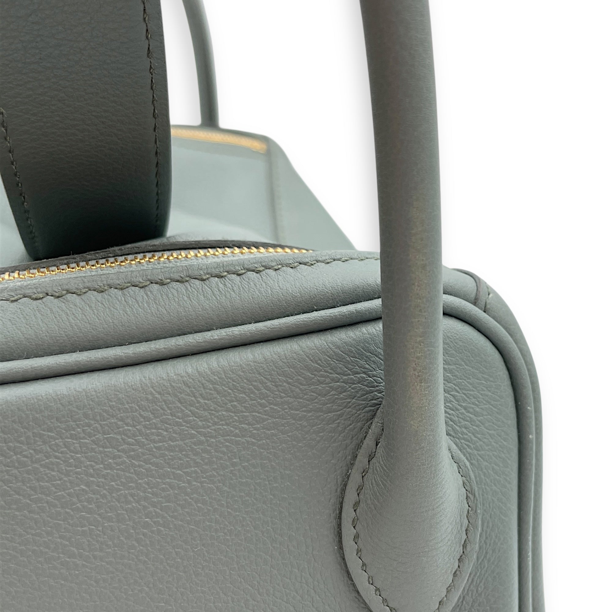 Lindy 26 Vert Amande in Evercolor, Gold hardware