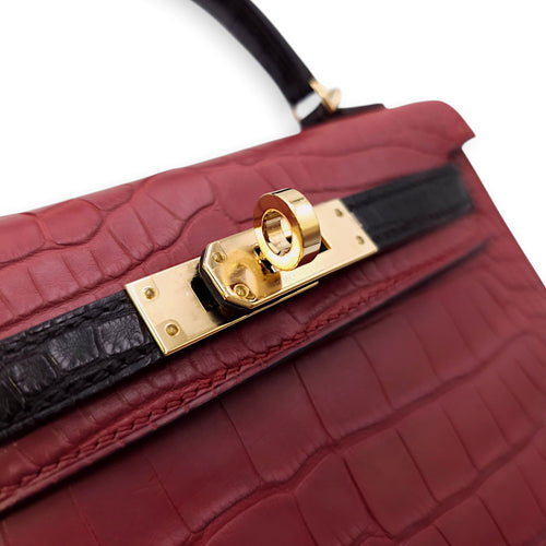 HSS Sellier Kelly 20 Rouge H/Black in Matte Alligator, Permabrass hardware