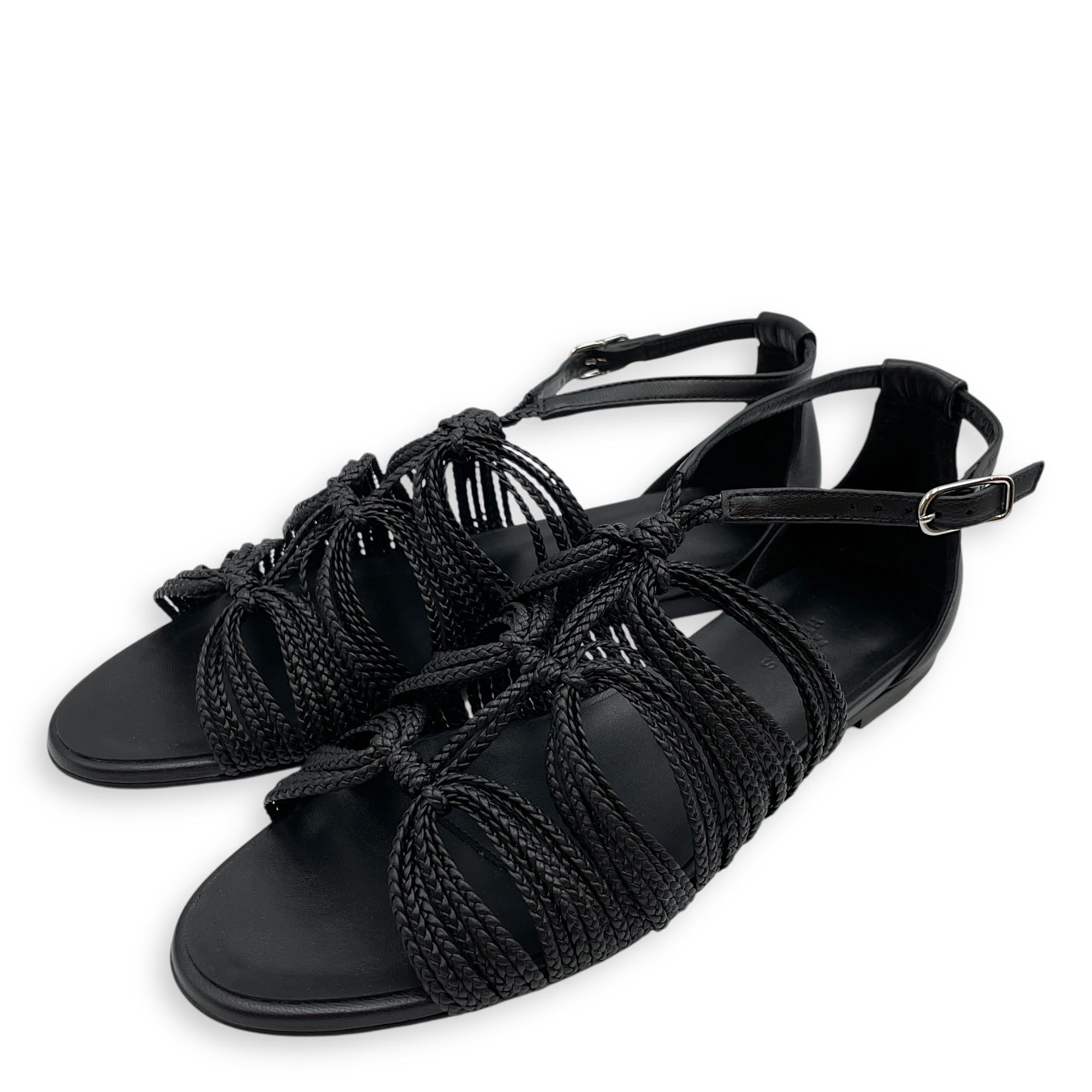 Karmen 39 Black Sandals in Nappa