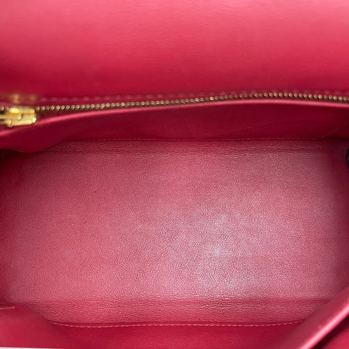 Kelly 25 Rouge Grenat in Swift, Gold hardware