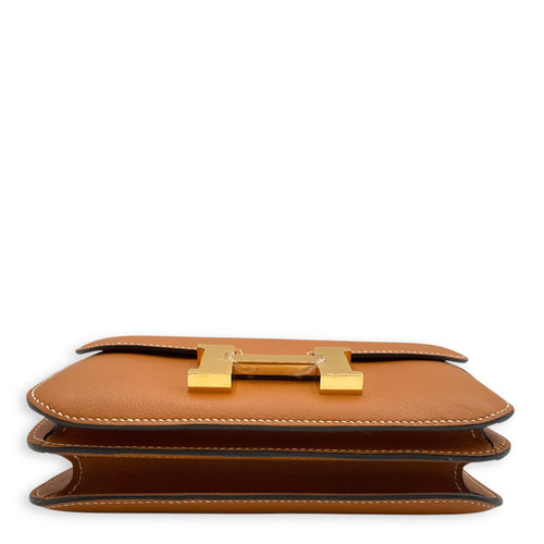 Constance 18 Toffee in Evercolor, Gold hardware