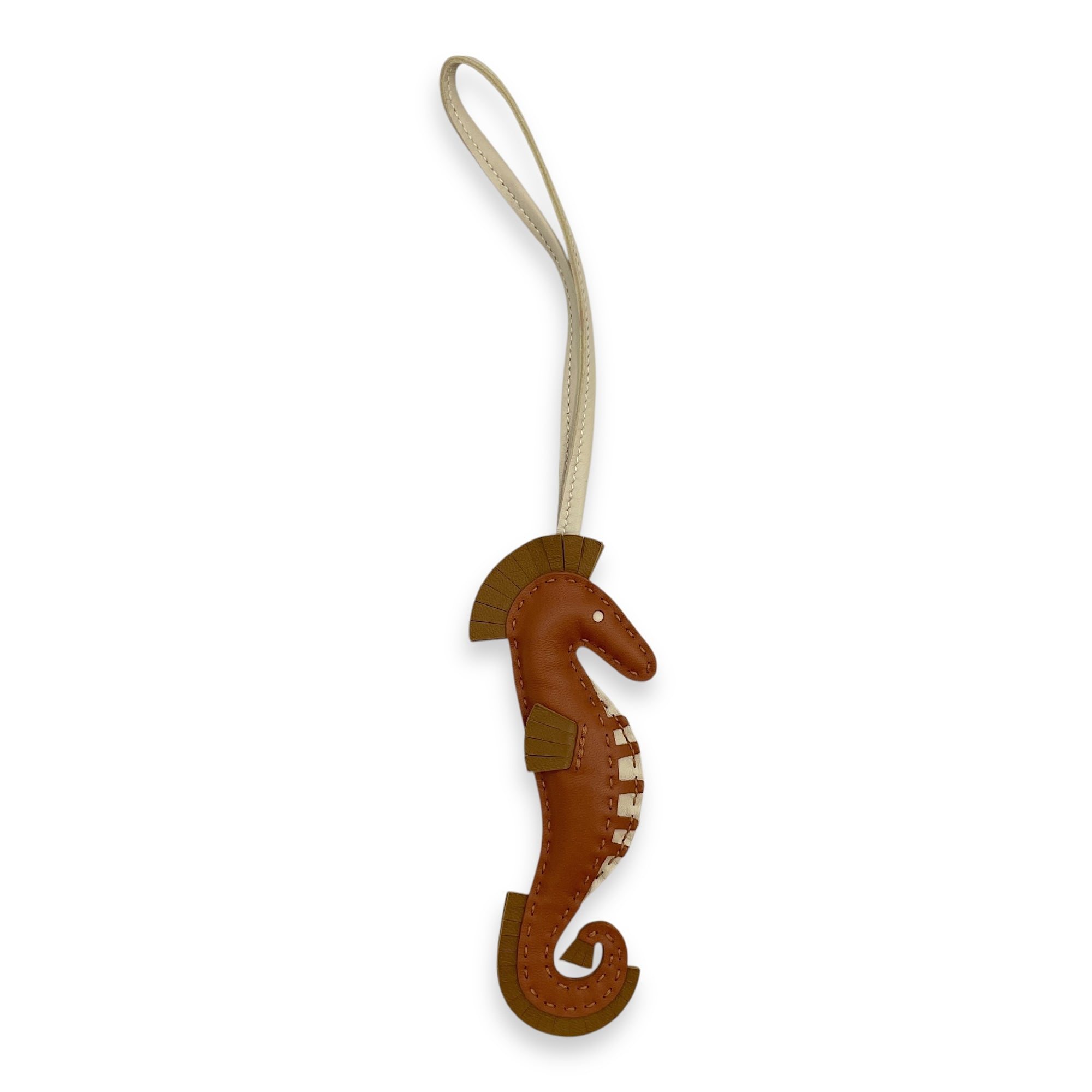 Seahorse Gold Charm in Milo/Swift