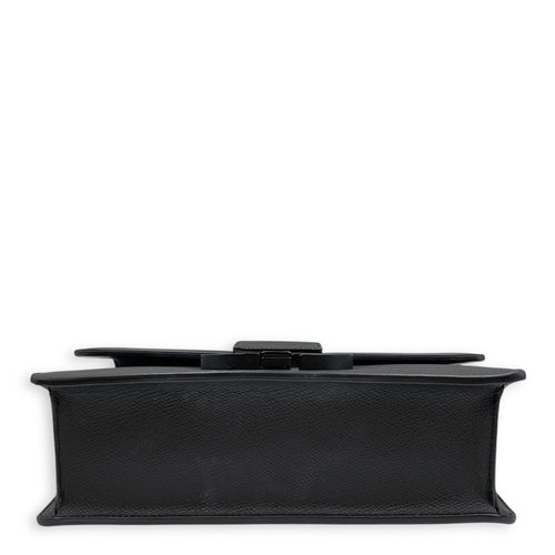 Montaigne 30 Medium Black Shoulder Bag in Calfskin, Black Powder Coated hardware