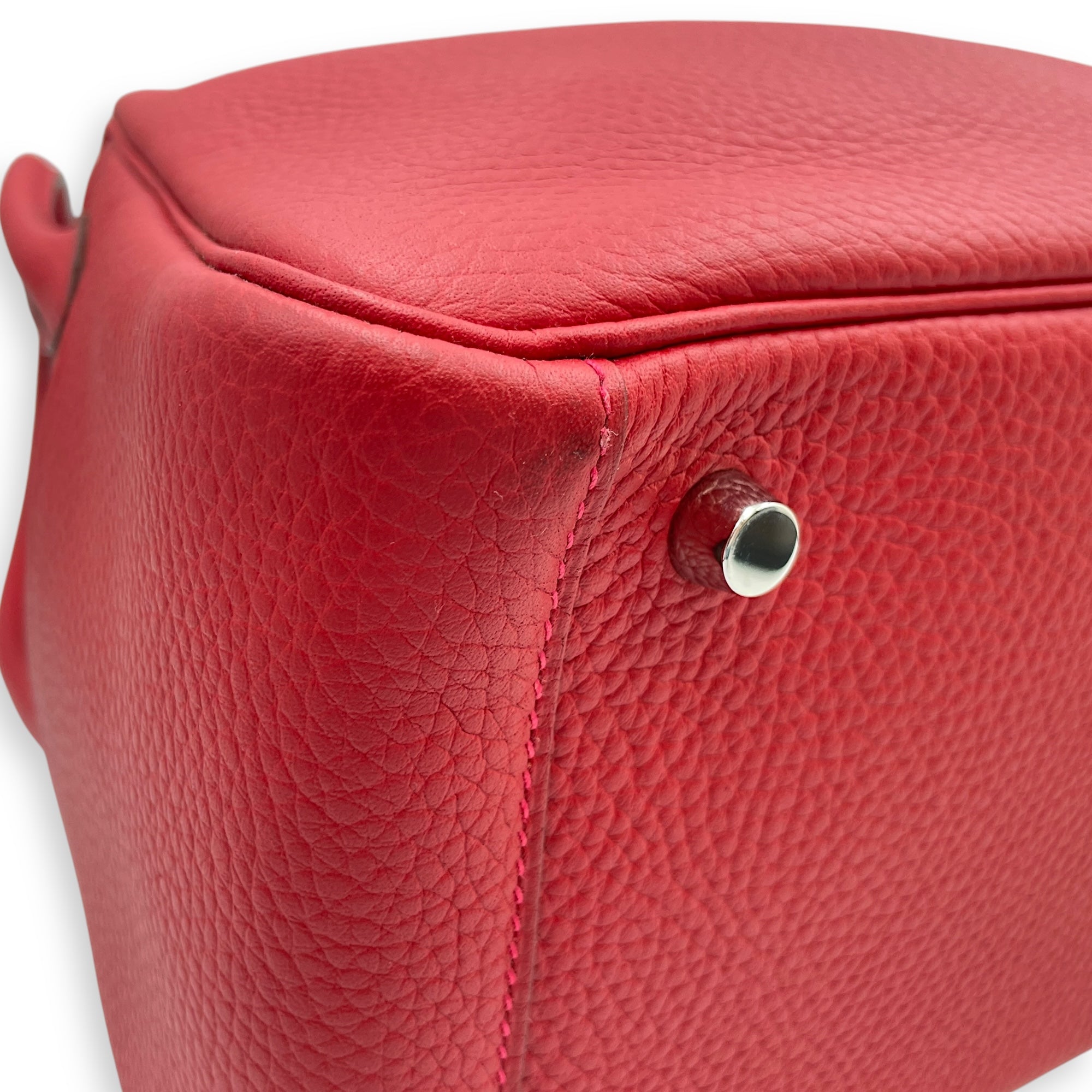 Lindy 26 Rouge Casaque in Clemence, Palladium hardware