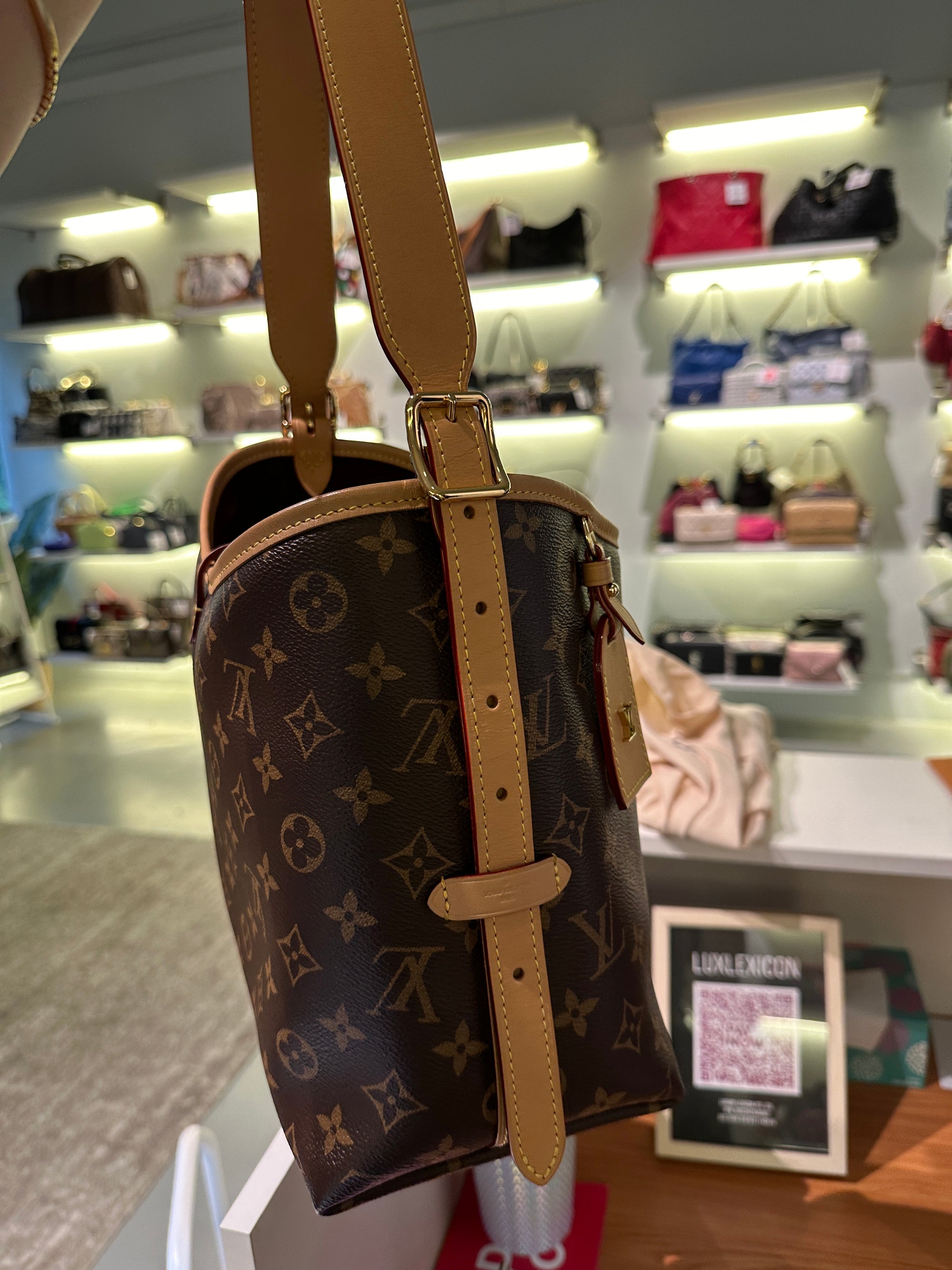 Carryall PM Brown Shoulder Bag in Coated Canvas, Gold hardware