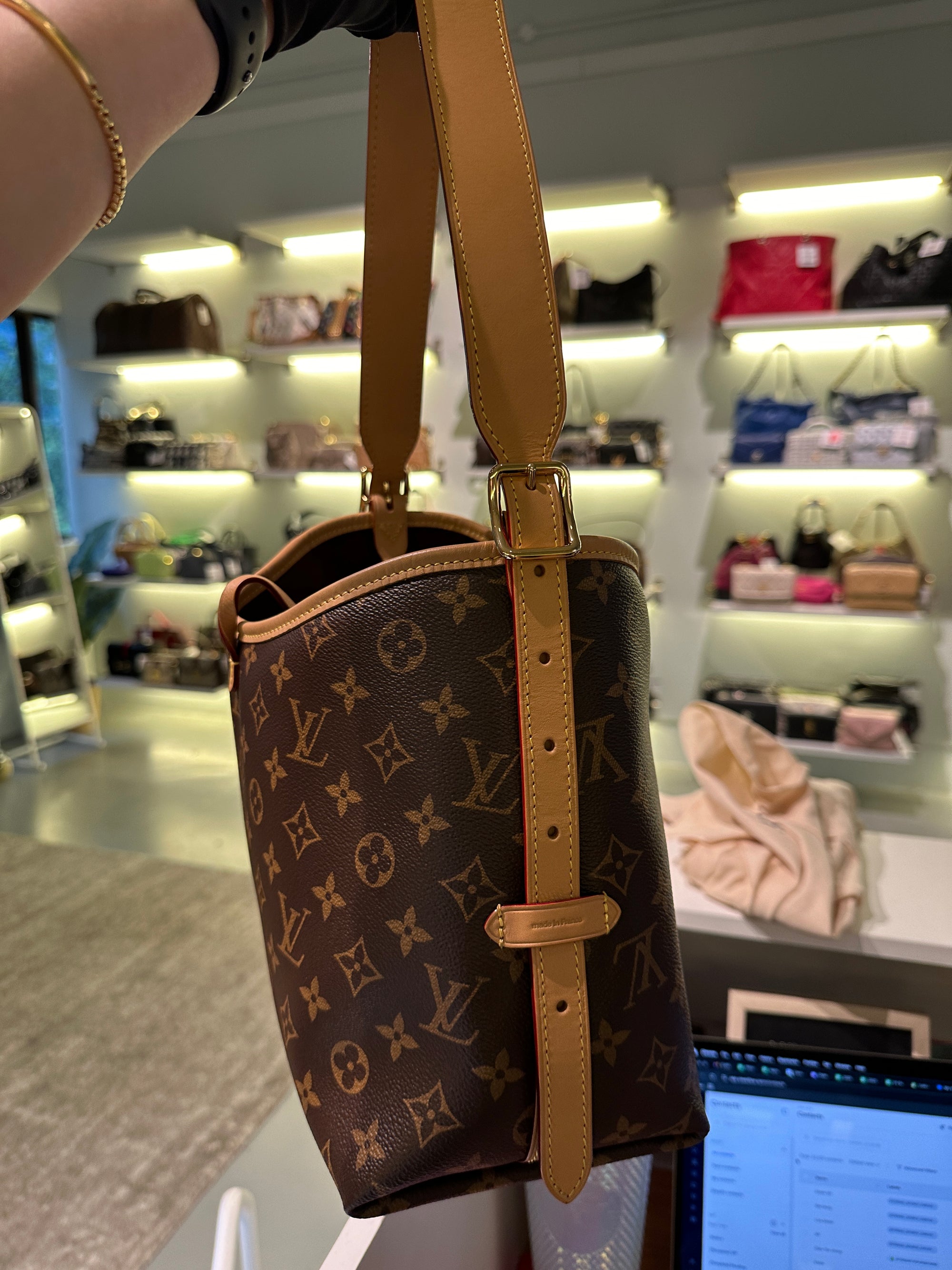 Carryall PM Brown Shoulder Bag in Coated Canvas, Gold hardware