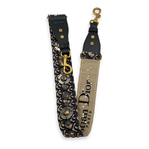 Saddle Mini Black Shoulder Bag in Calfskin, Gold hardware