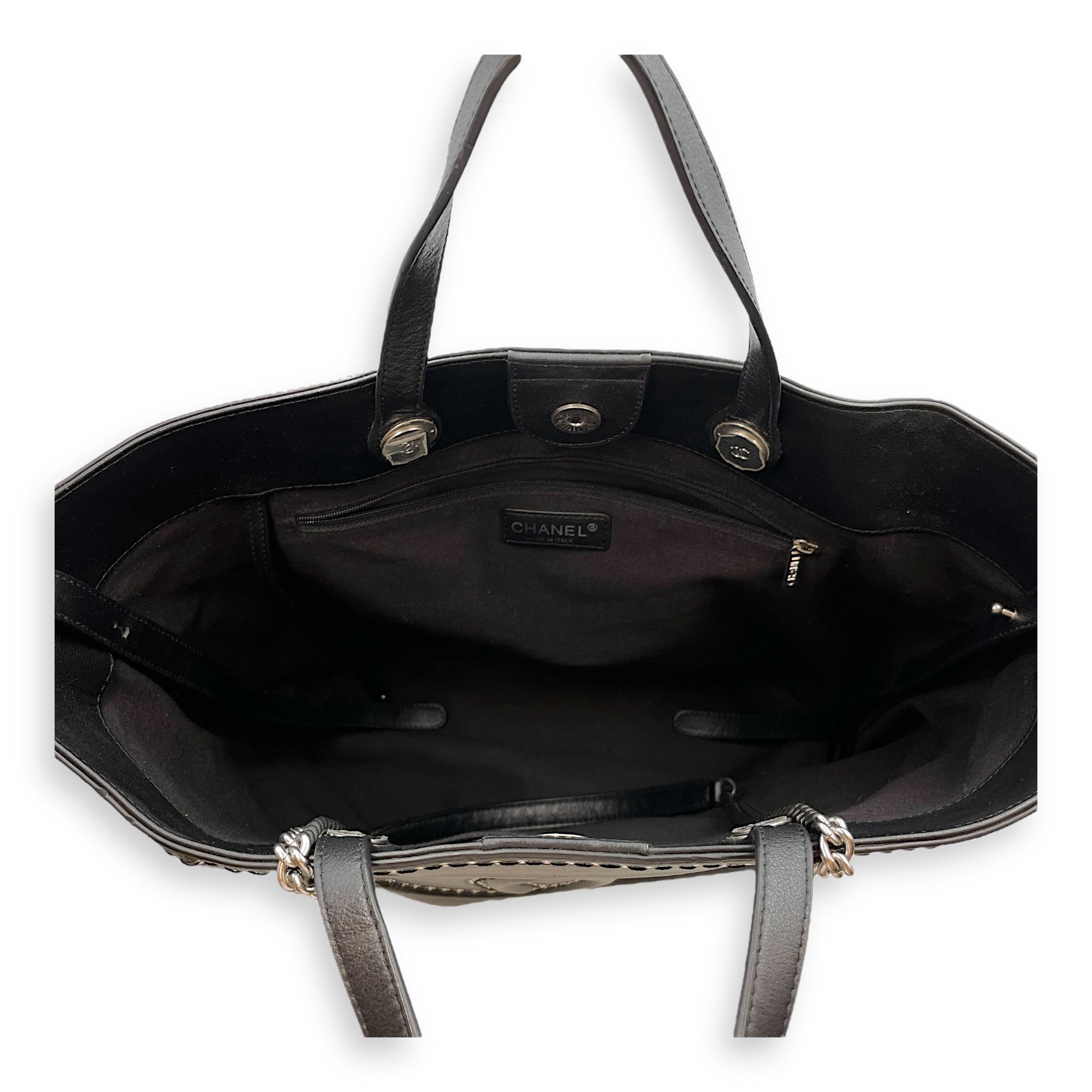 Eyelet Large Black Shoulder Bag in Calfskin, Silver hardware