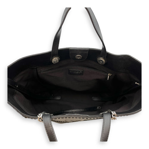 Eyelet Large Black Shoulder Bag in Calfskin, Silver hardware