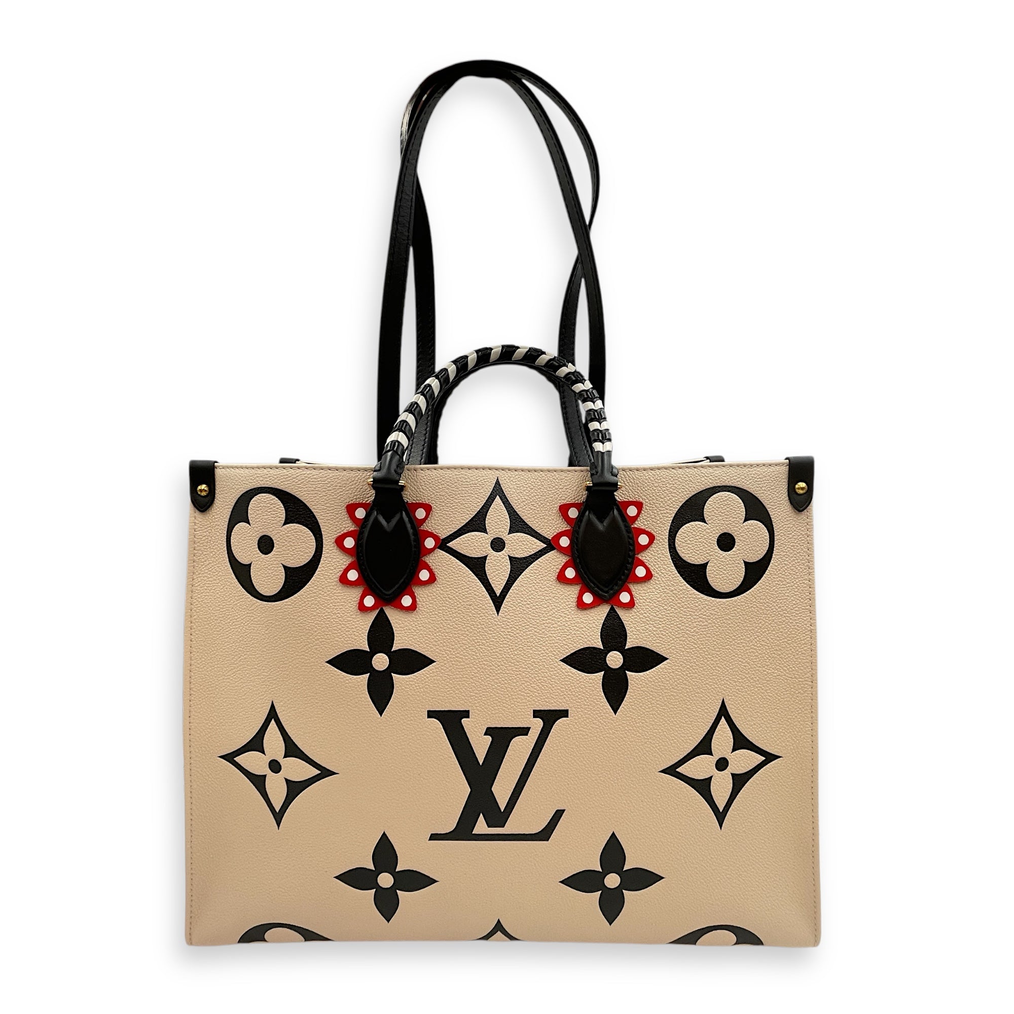 Crafty Onthego GM Cream Shoulder Bag in Coated Canvas, Gold hardware