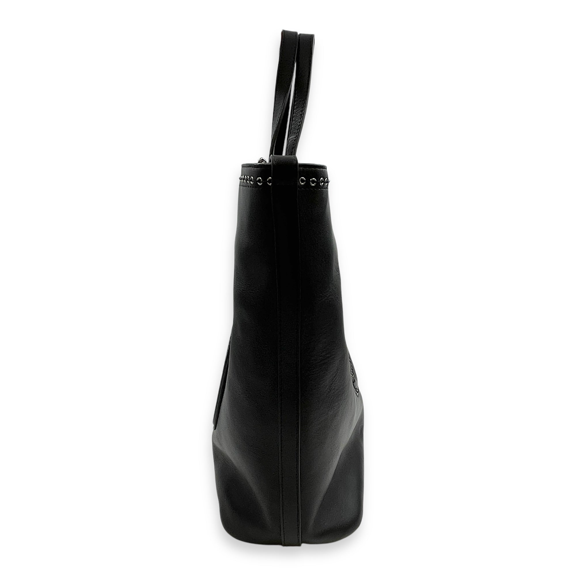 Eyelet Large Black Shoulder Bag in Calfskin, Silver hardware