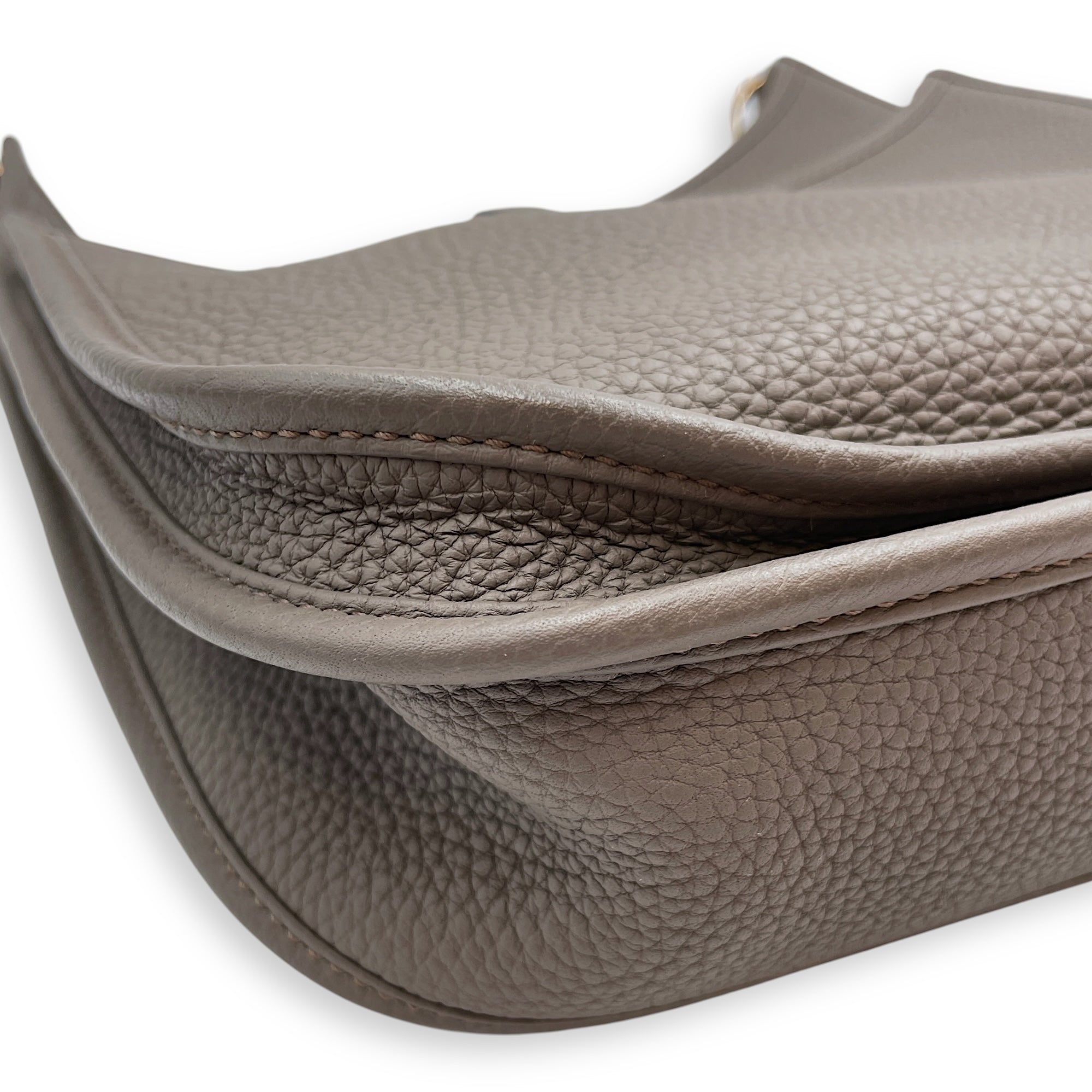 Evelyne III PM Etain in Clemence, Gold hardware