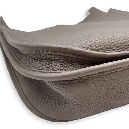 Evelyne III PM Etain in Clemence, Gold hardware