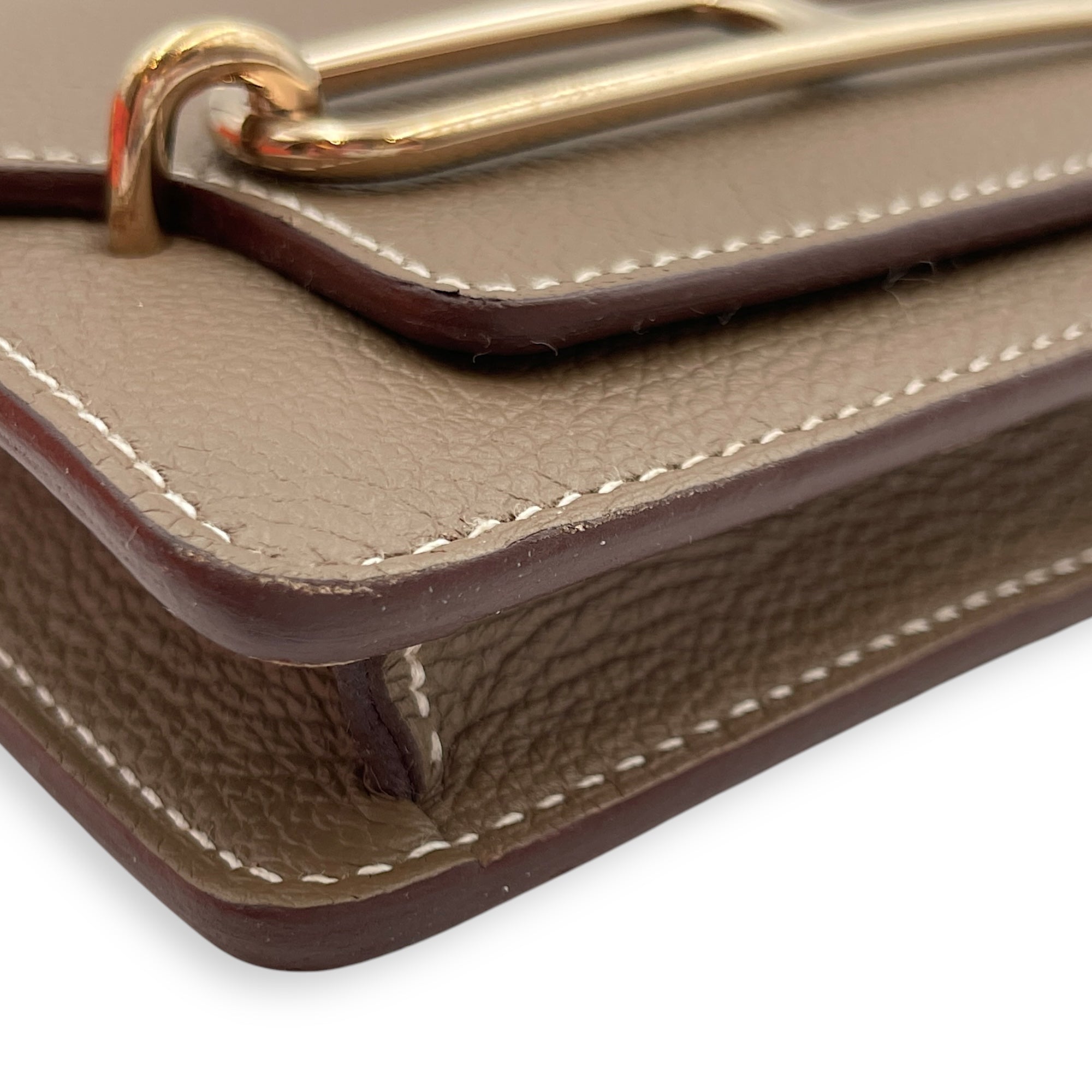 Roulis Slim Etoupe Wallet in Evercolor, Permabrass hardware