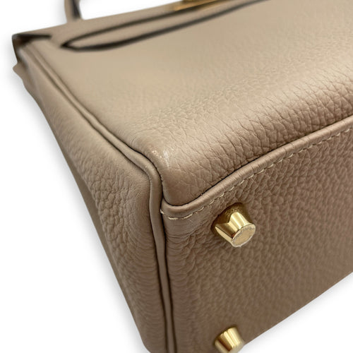 Kelly 28 Gris Tourterelle in Togo, Gold hardware