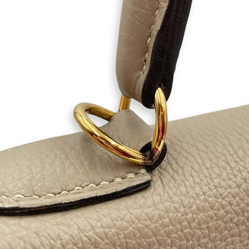 Kelly 28 Gris Tourterelle in Togo, Gold hardware