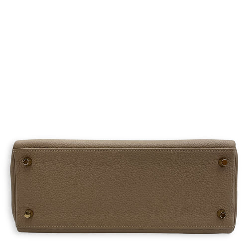 Kelly 28 Gris Tourterelle in Togo, Gold hardware