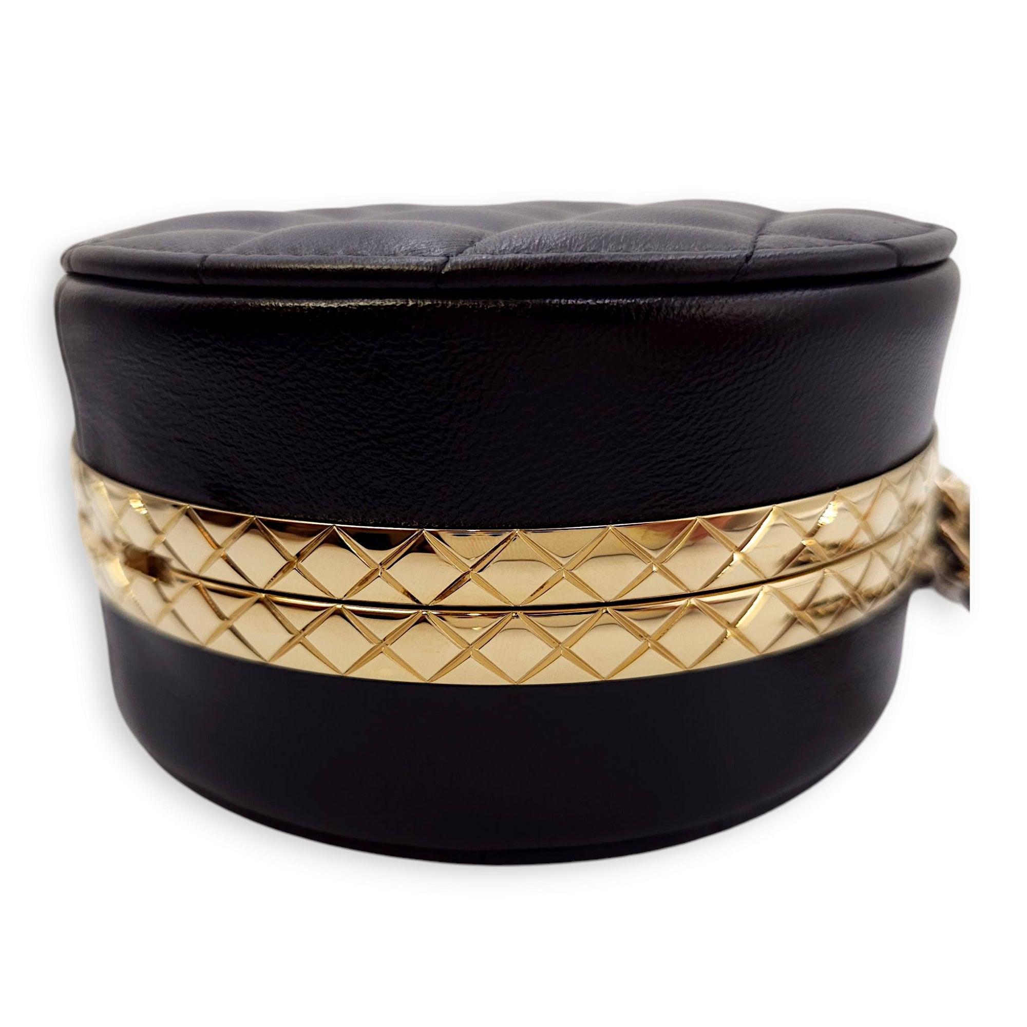 Quilted Filigree Chain Around Circle Black Crossbody Bag in Lambskin, Gold hardware