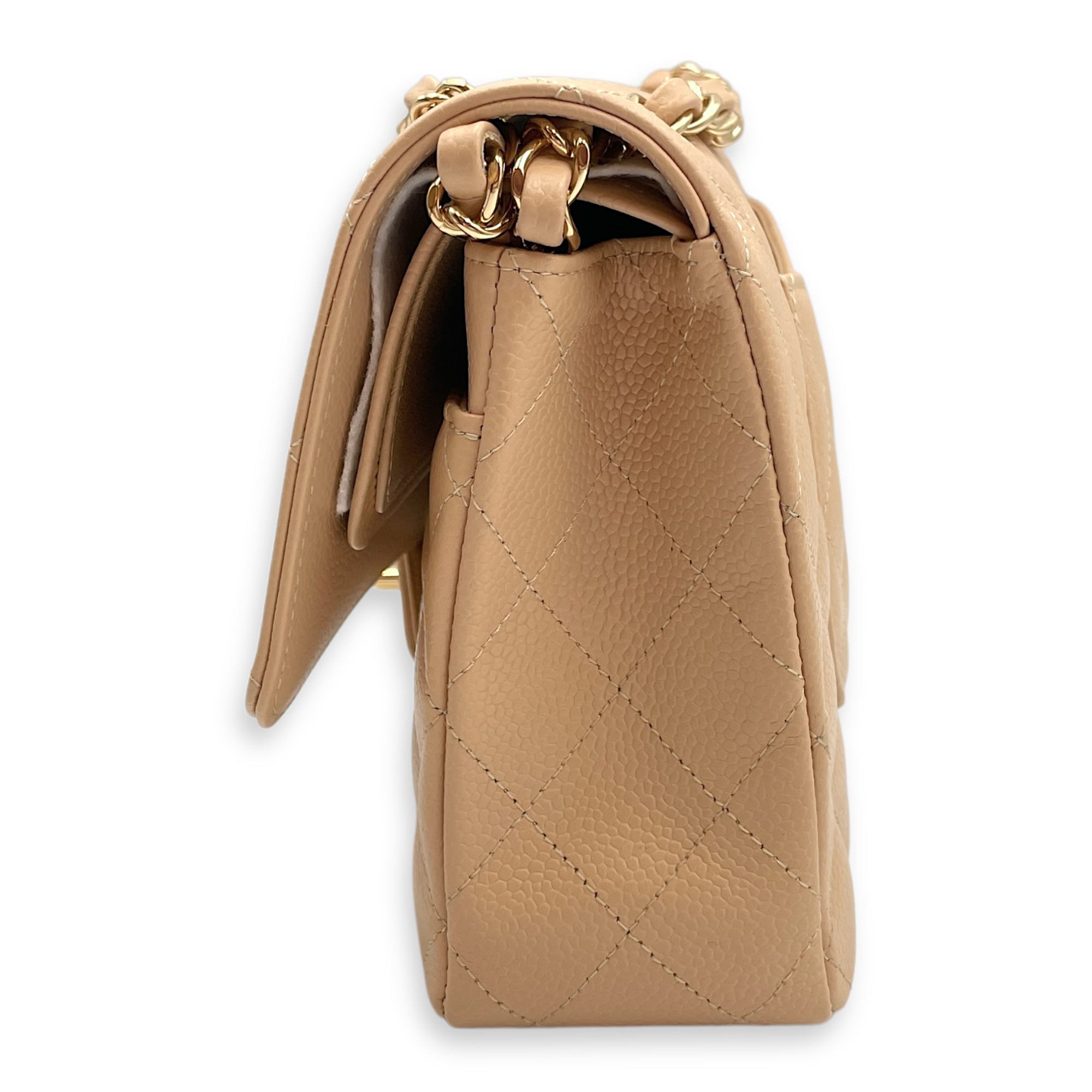 Classic (DF) Medium Beige Shoulder Bag in Caviar Leather, Gold hardware