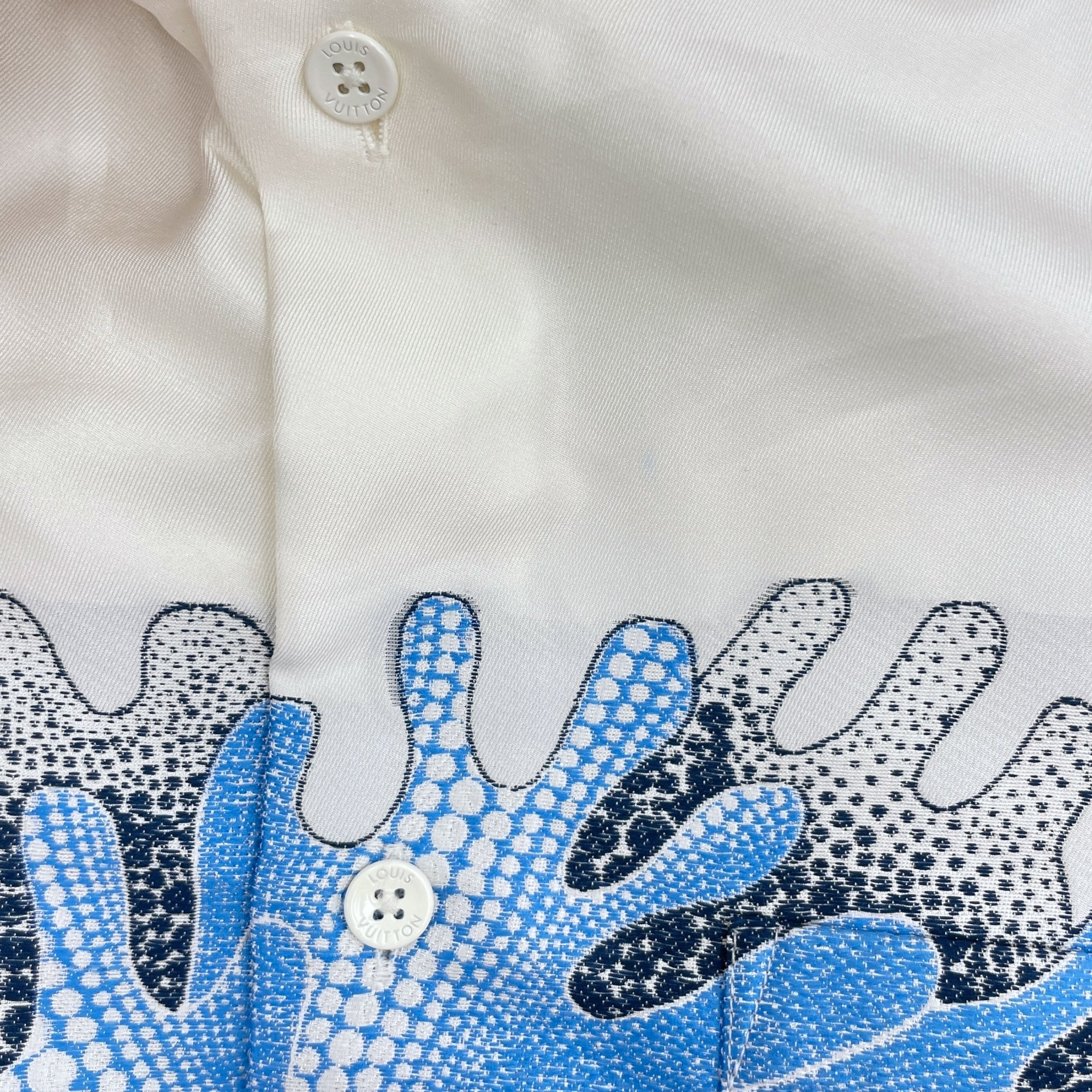 LV x YK Psychadelic Flower 2023 M White/Blue Shirt in Silk