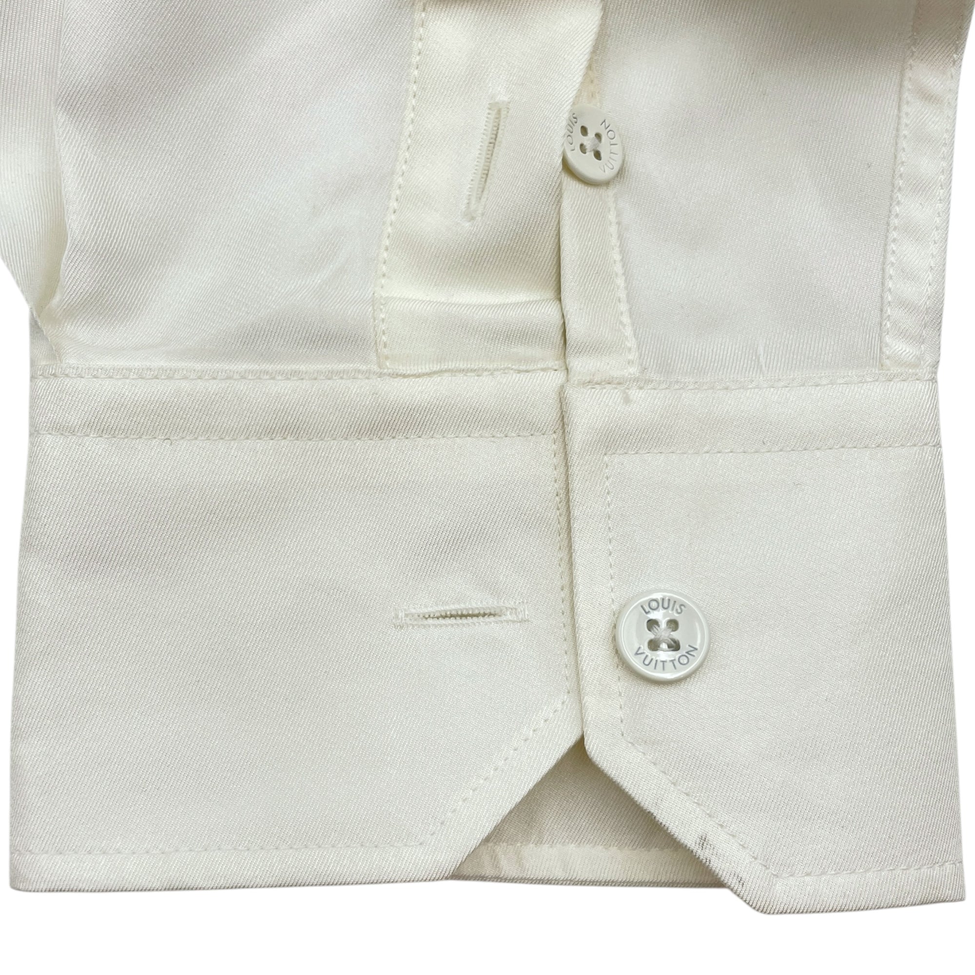 LV x YK Psychadelic Flower 2023 M White/Blue Shirt in Silk