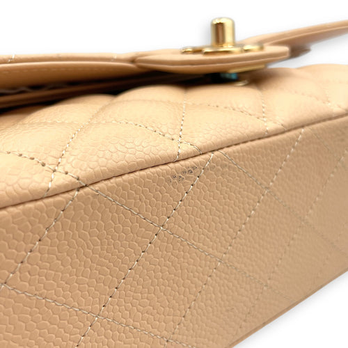 Classic (DF) Medium Beige Shoulder Bag in Caviar Leather, Gold hardware