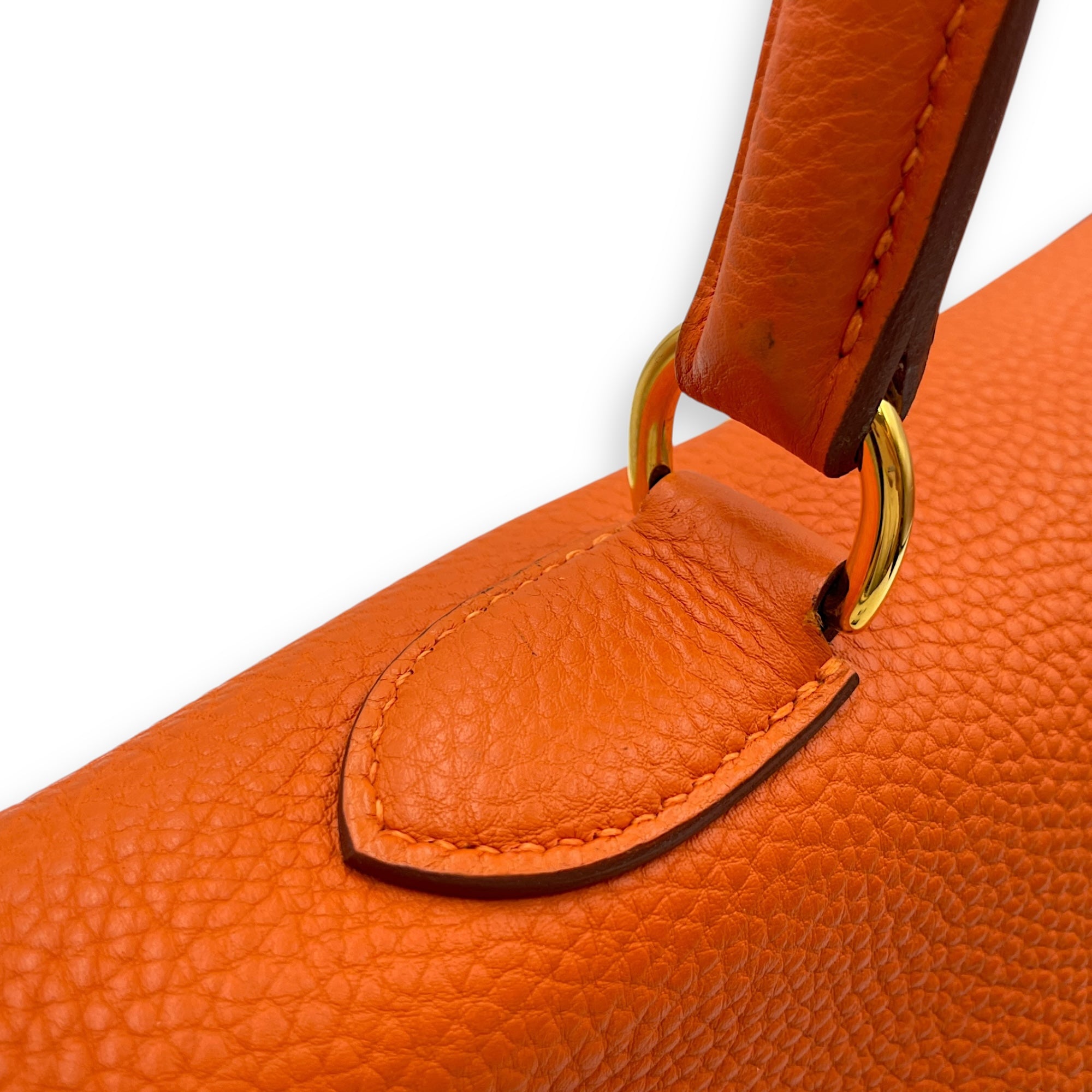 Shoulder Kelly 42 Orange in Togo, Gold hardware