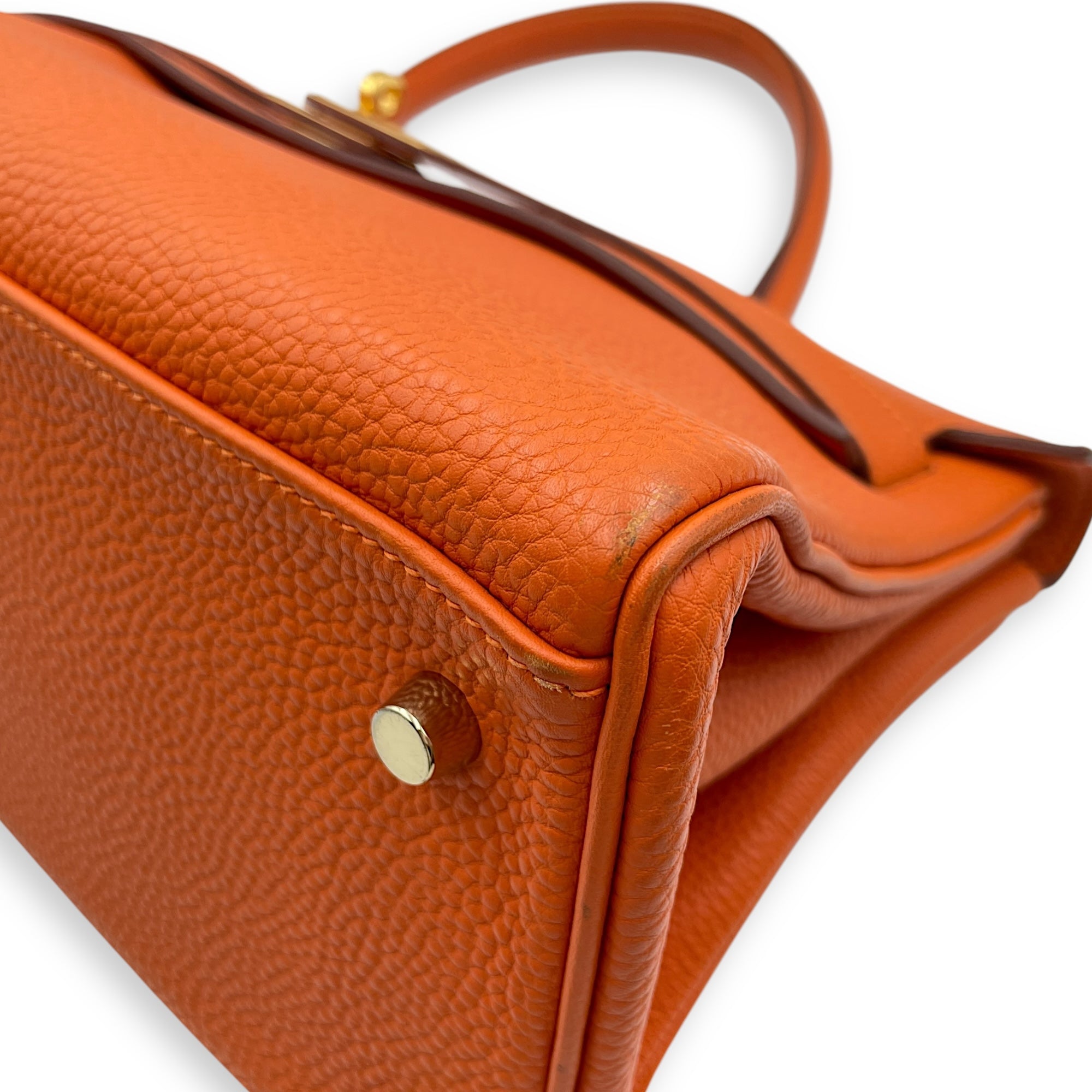 Shoulder Kelly 42 Orange in Togo, Gold hardware