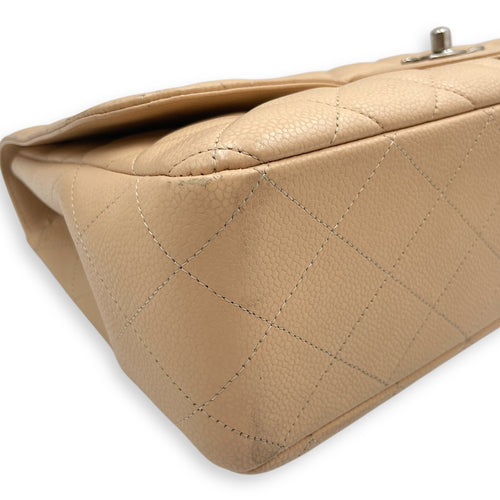 Jumbo classic Beige Shoulder Bag in Caviar Leather, Silver hardware