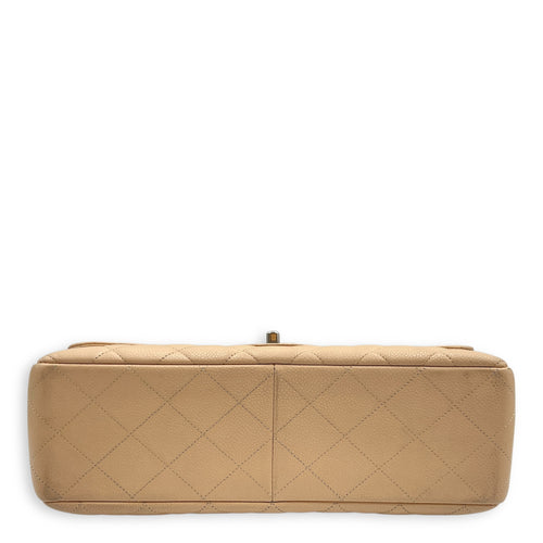 Jumbo classic Beige Shoulder Bag in Caviar Leather, Silver hardware