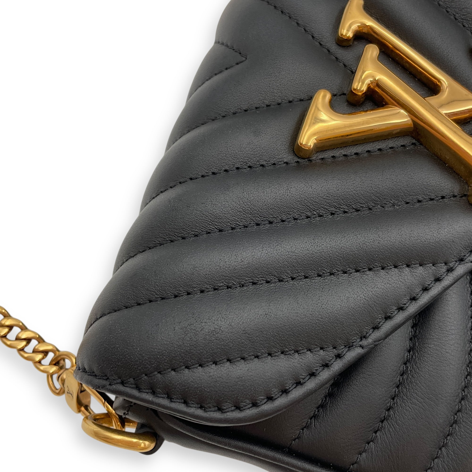 New Wave Multi Pochette Black Crossbody Bag in Calfskin, Gold hardware