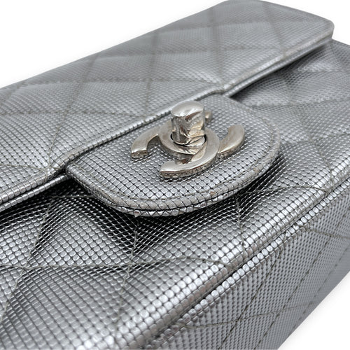 Quilted Pixel Effect Rectangular Flap Mini Silver Crossbody Bag in Metallic, Silver hardware