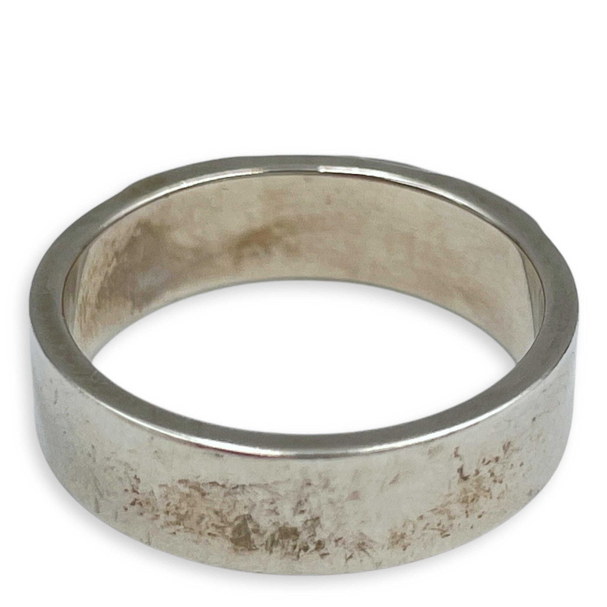 CDC 51 Ring, Silver hardware
