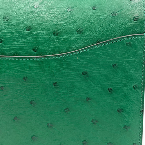 Constance 24 Vert Vertigo in Ostrich, Gold hardware