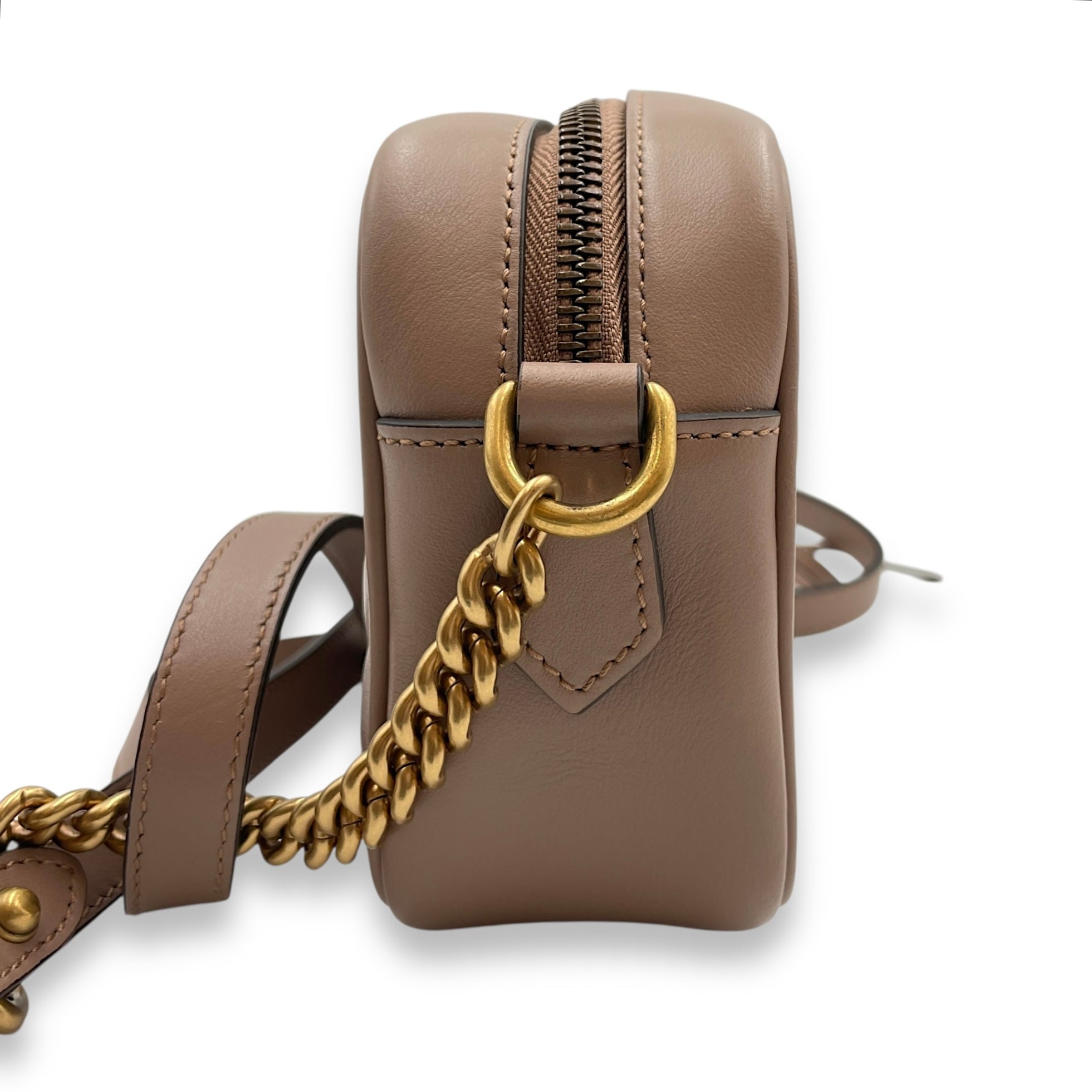 GG Marmont Mauve Crossbody Bag in Calfskin, Gold hardware