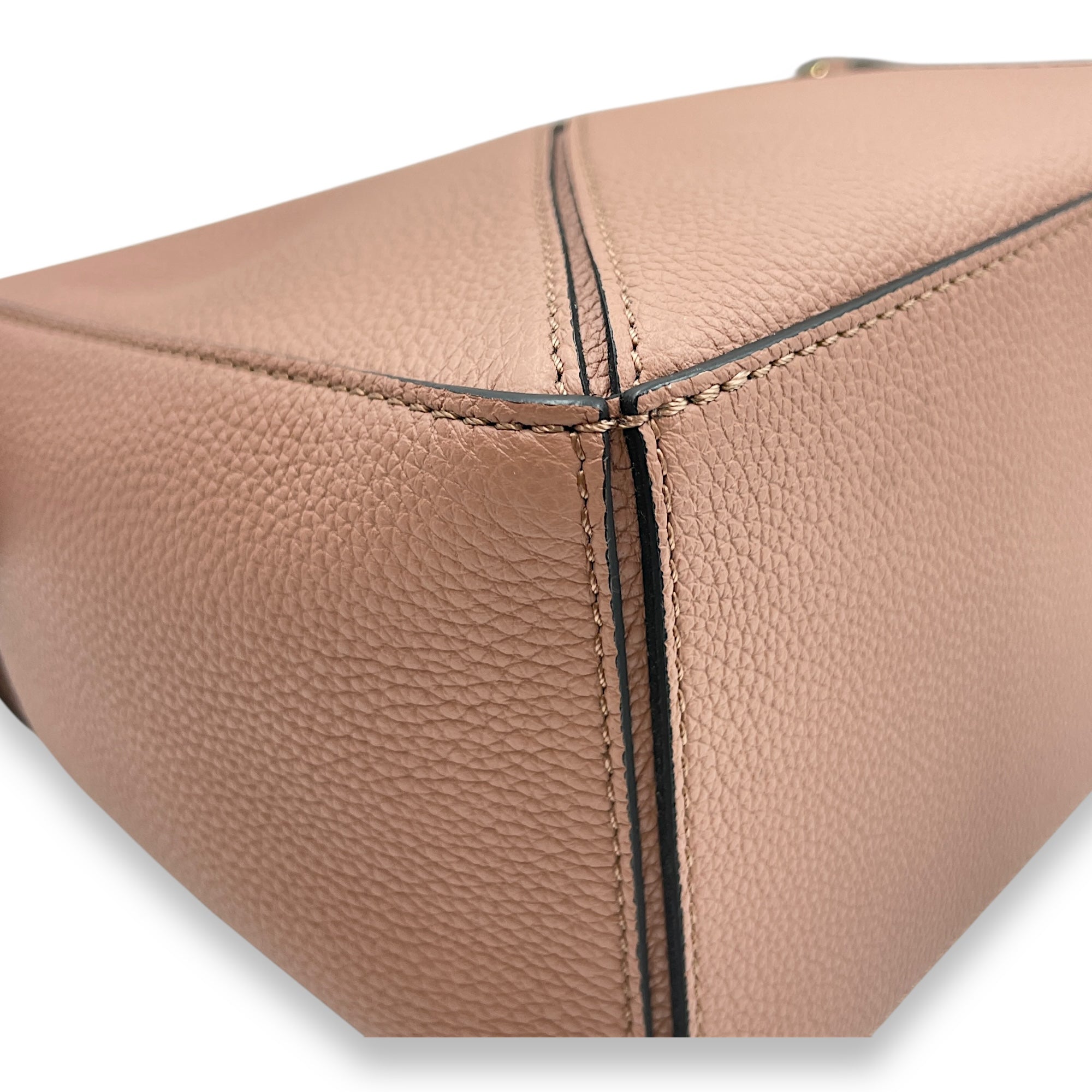 Puzzle Medium Mauve Crossbody Bag in Calfskin, Gold hardware